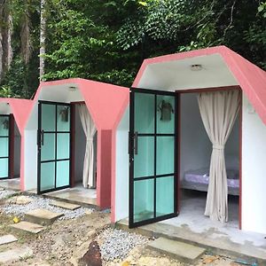Bilik bajet berdua